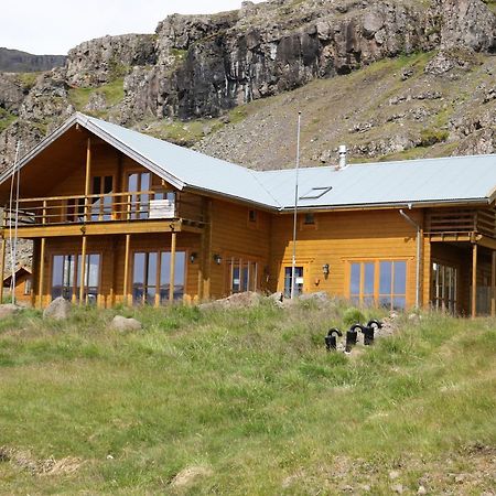 Hôtel Hamar à Breiðdalsvík Extérieur photo